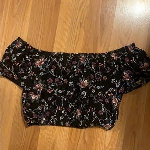 Urban outfitters crop top